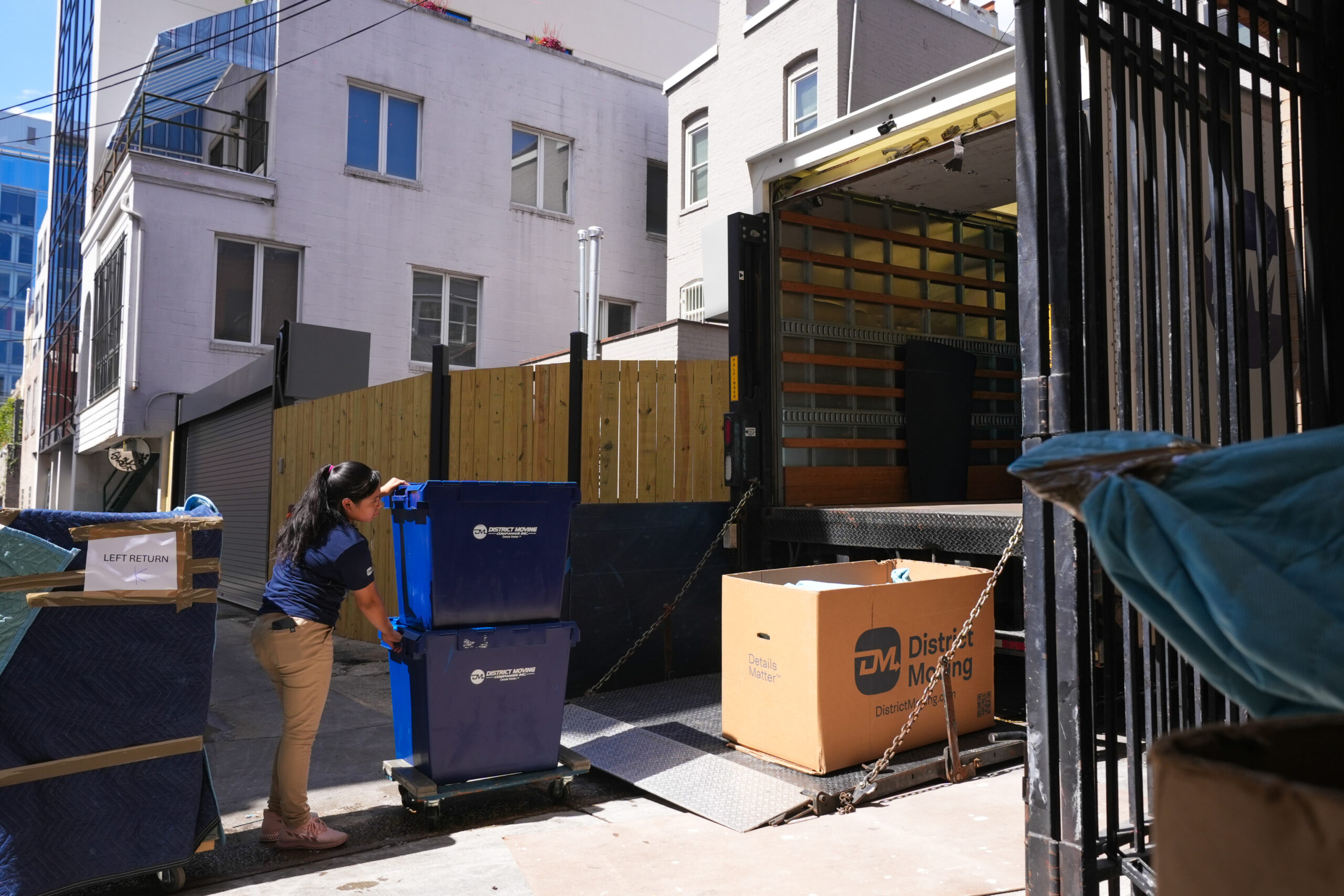 College and University Campus Move Out Services - District Moving